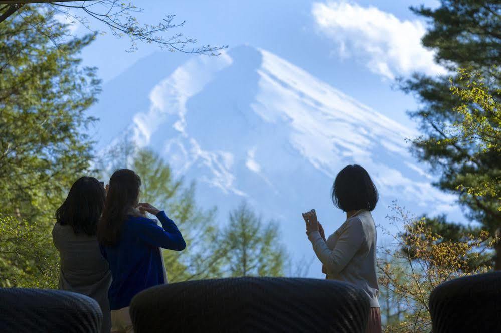 מלון פוג'יושידה Fujisan Onsen Bessho Sasa מראה חיצוני תמונה