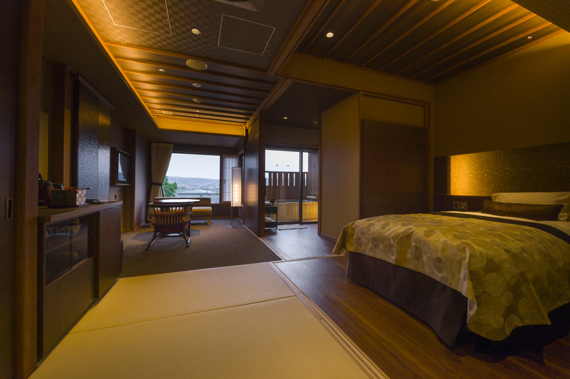 מלון פוג'יושידה Fujisan Onsen Bessho Sasa מראה חיצוני תמונה
